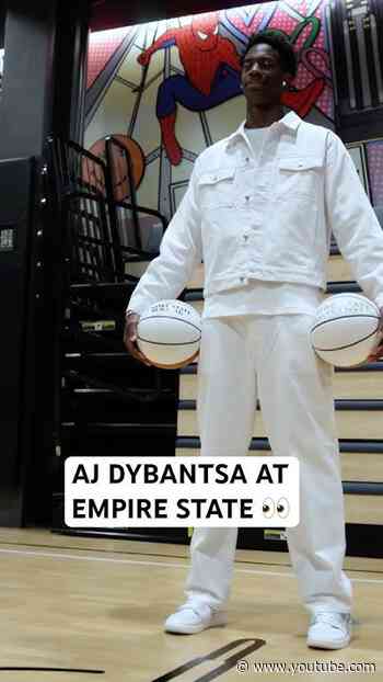 AJ Dybantsa Visits the Empire State Building
