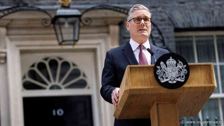 La dimisión de Starmer abre una sucesión que puede durar hasta septiembre