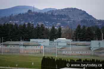 Guard in B.C. prison needed chest compressions after drug exposure, says union