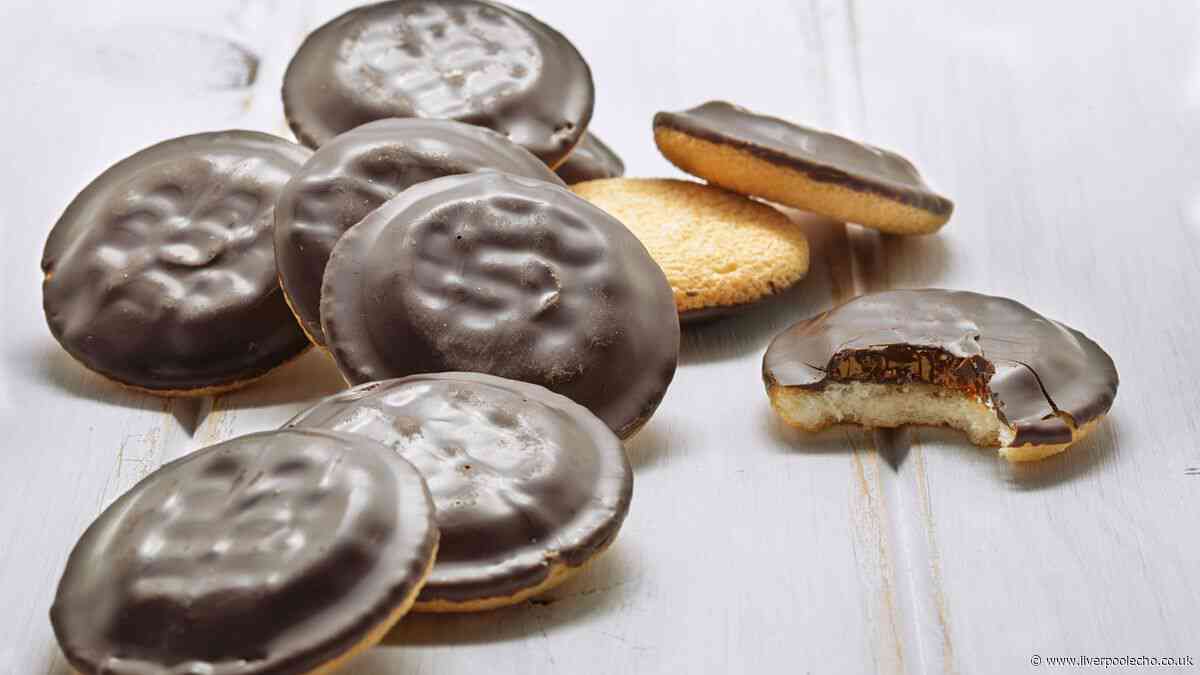 Jaffa Cake fans rush to Asda to try newly released £2.50 spin-off of popular treat
