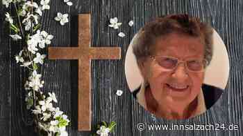 Trauer um Erna Haas (†85) aus Niederbergkirchen