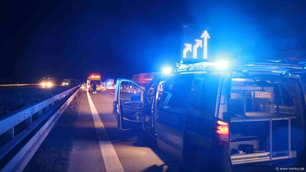Tödlicher Unfall auf A6 in Bayern: Autobahn gesperrt – Lange Staus im Berufsverkehr drohen