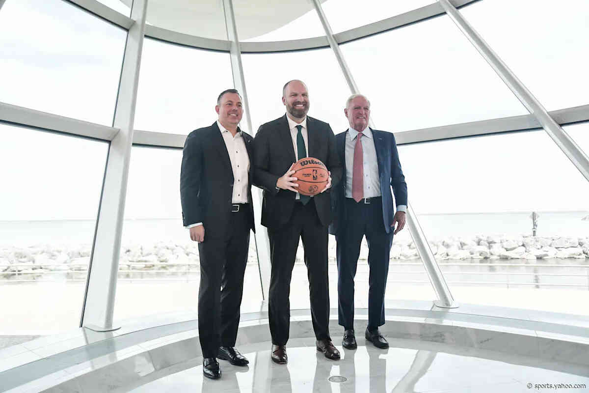 Bucks after Giannis: What massive trade signals for Milwaukee’s future