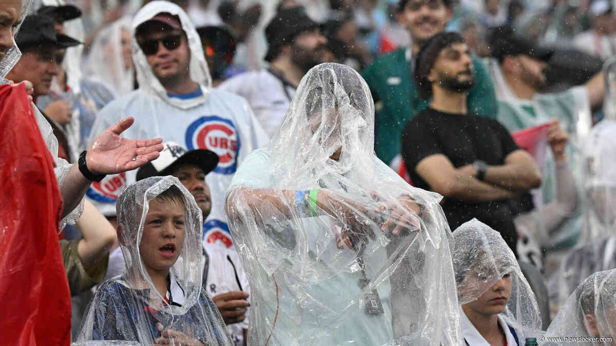Toeschouwers verlaten stadion, Frankrijk-Irak op WK 2026 pas na twee uur hervat: noodweer levert spectaculaire beelden op