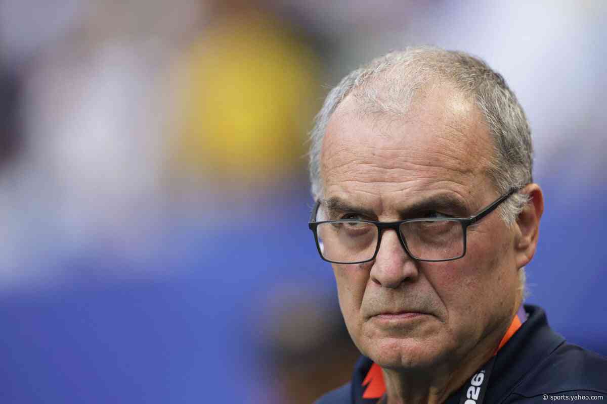 Why imperfect perfectionist Marcelo Bielsa and Uruguay were doomed to fail at World Cup