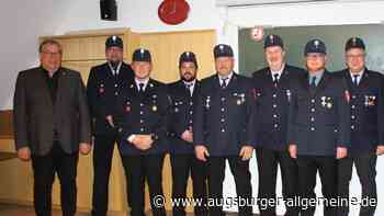 Versammlung und Ehrungen bei der Feuerwehr Bruck
