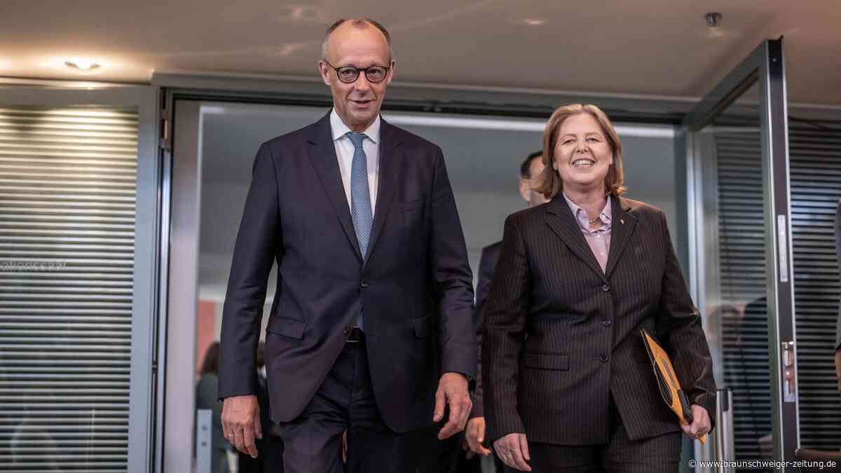 Merz kündigt vollständige Umsetzung der Renten-Vorschläge an