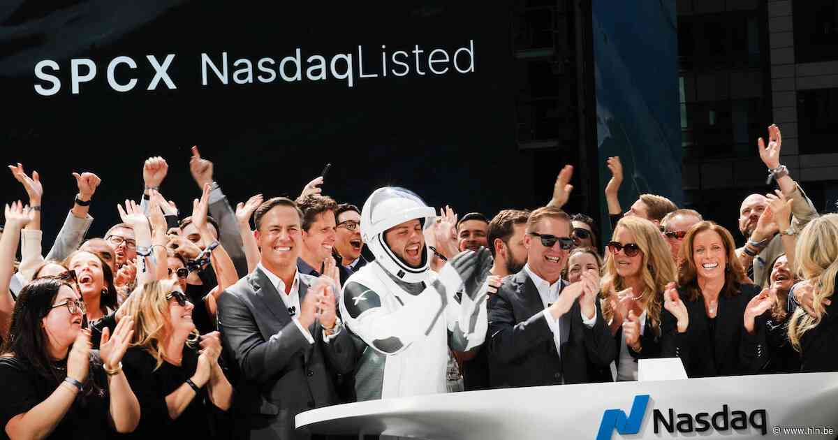 SpaceX keldert: bedrijf van Elon Musk boekt astronomisch dagverlies van 400 miljard dollar