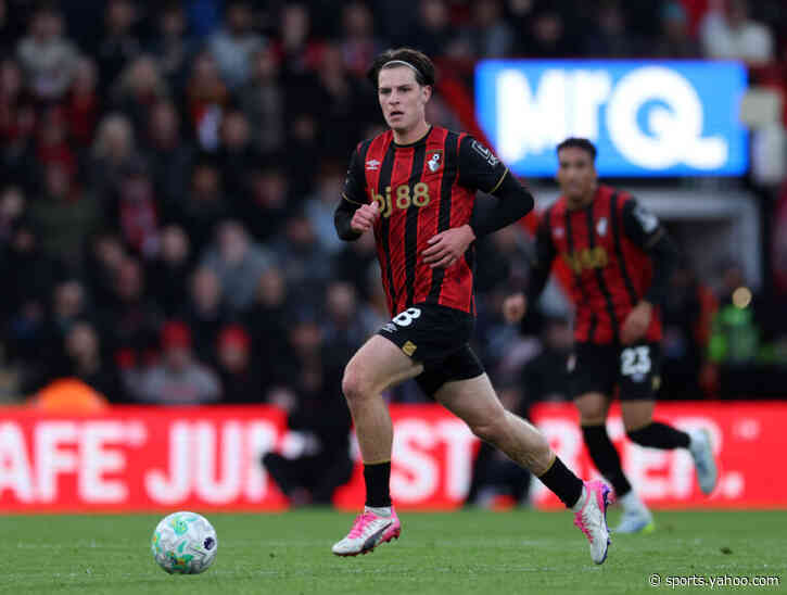 Manchester United make enquiries over deal to sign Bournemouth’s Alex Scott