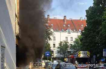 FW-M: Brandmeldeanlage detektiert Feuer in Turnhalle (Lehel)