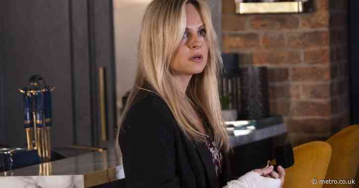 Another twist? Coronation Street fans are certain that Sarah didn’t actually kill Theo