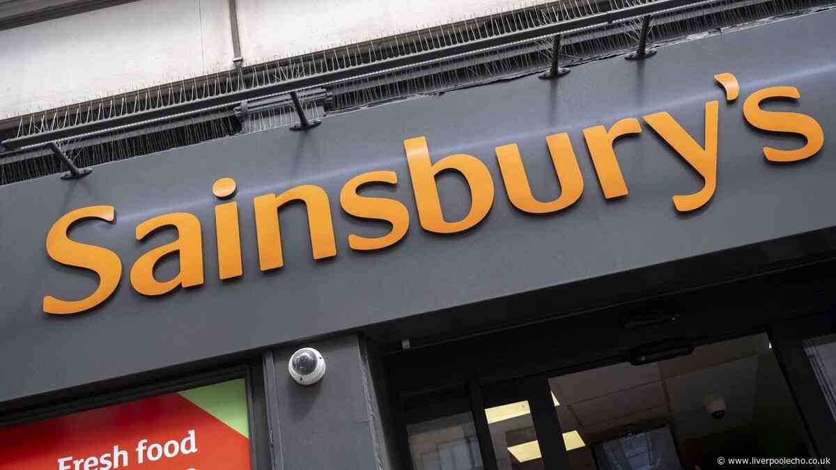 Sainsbury's 'stylish' £5 sandals are 'great for holidays'
