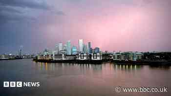 Thousands of lightning strikes light up sky across southern England