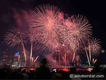 Windsorites flock to explosive Ford Fireworks show