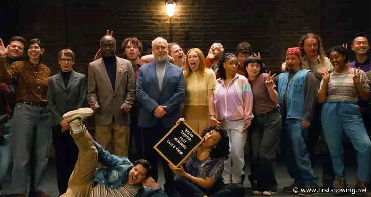 Paul Giamatti & Julianne Moore in Eisenberg's Film 'The Debut' Trailer