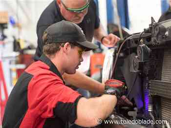 Monroe County Community College readies to offer EV and hybrid course