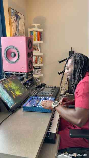 MPC One G2 is fitting in right at home with the talented @BeatsbyJblack. 🏠