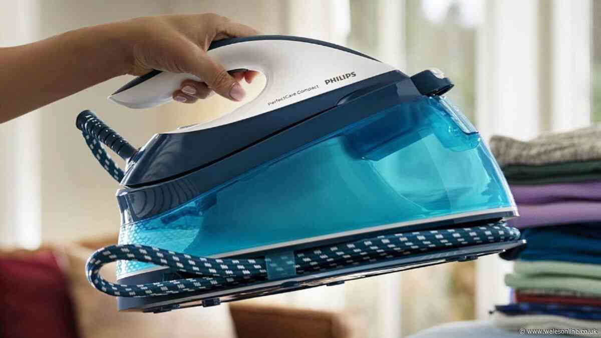 Philips 'no-burn' steam iron that 'speeds up ironing' £100 off for Amazon Prime Day