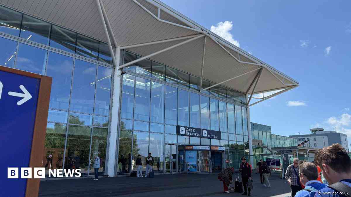 Airport closed and planes grounded after thunderstorm