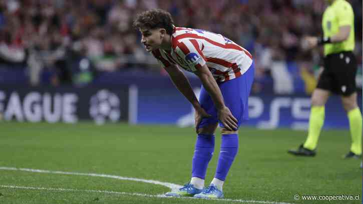 Atlético de Madrid plantea denunciar a FC Barcelona ante la FIFA por Julián Alvarez