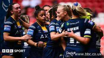 Leeds beat St Helens to go up to second