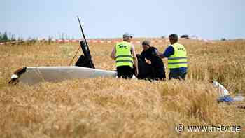 Unglück auf Segelflugplatz: Zwei Tote nach Absturz eines Kleinflugzeugs in Mittelhessen