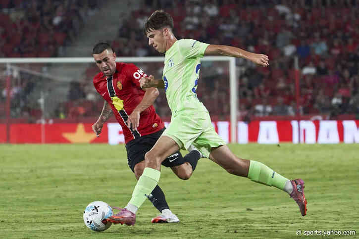 Ajax prioritise move for Ligue 1 defender ahead of Barcelona youngster – report