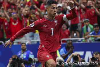 Ronaldo establece récord con dos goles y Portugal arrolla a Uzbekistán 5-0