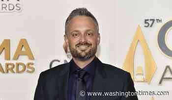 Comedian W. Kamau Bell blasts Nate Bargatze over White House UFC appearance
