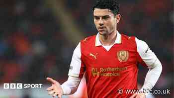 Salford City sign Powell following Rotherham exit