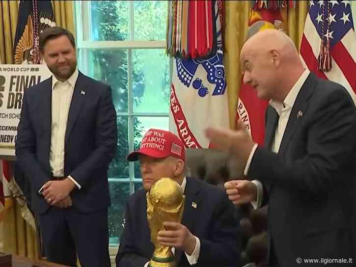 Trump sarà alla finale dei Mondiali e parteciperà alla premiazione. Infantino: "Consegneremo insieme il trofeo"