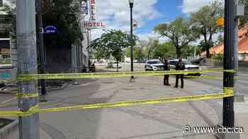 Man accused of unprovoked fatal stabbing downtown charged with manslaughter