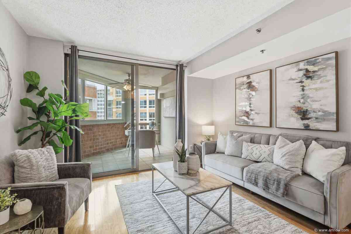 Listing of the Day: 1001 N. Vermont Street, Unit 804