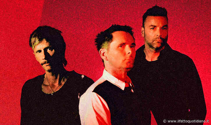 “Tutti imploreremo l’estinzione. La rovina è il nostro ultimo invito”: MUSE apocalittici in “The Wow! Signal”