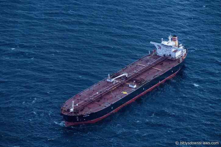 Transparencia Venezuela expone mecanismos que implementó el chavismo para comercializar petróleo sancionado