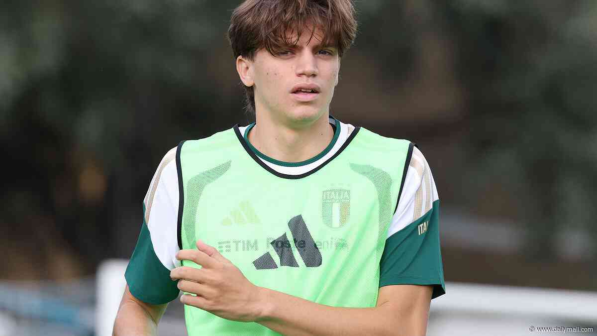 Chelsea set to make Serie A defender of the year their first signing under Xabi Alonso as they hijack Inter Milan's pursuit