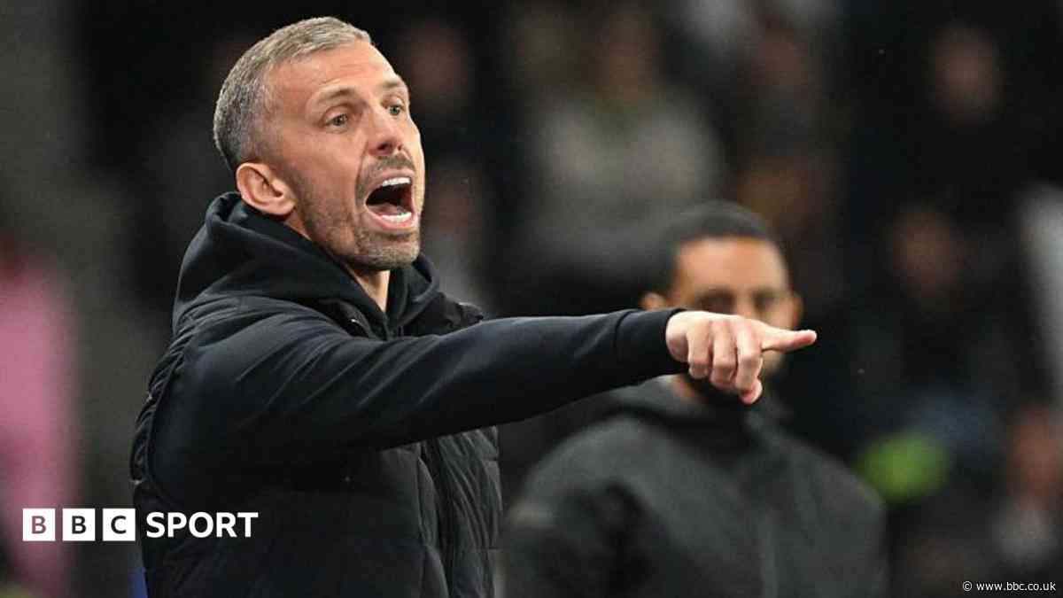 O'Neil signs three-year deal as new Ipswich boss