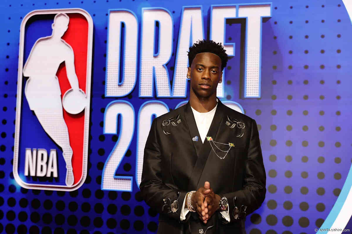 The Latest: Prospects arrive on the red carpet for the 2026 NBA draft