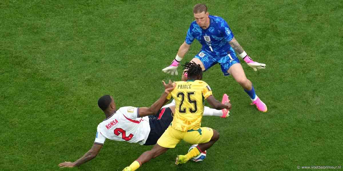Wayne Rooney weet het zeker: 'Had makkelijk een penalty voor Ghana kunnen zijn'