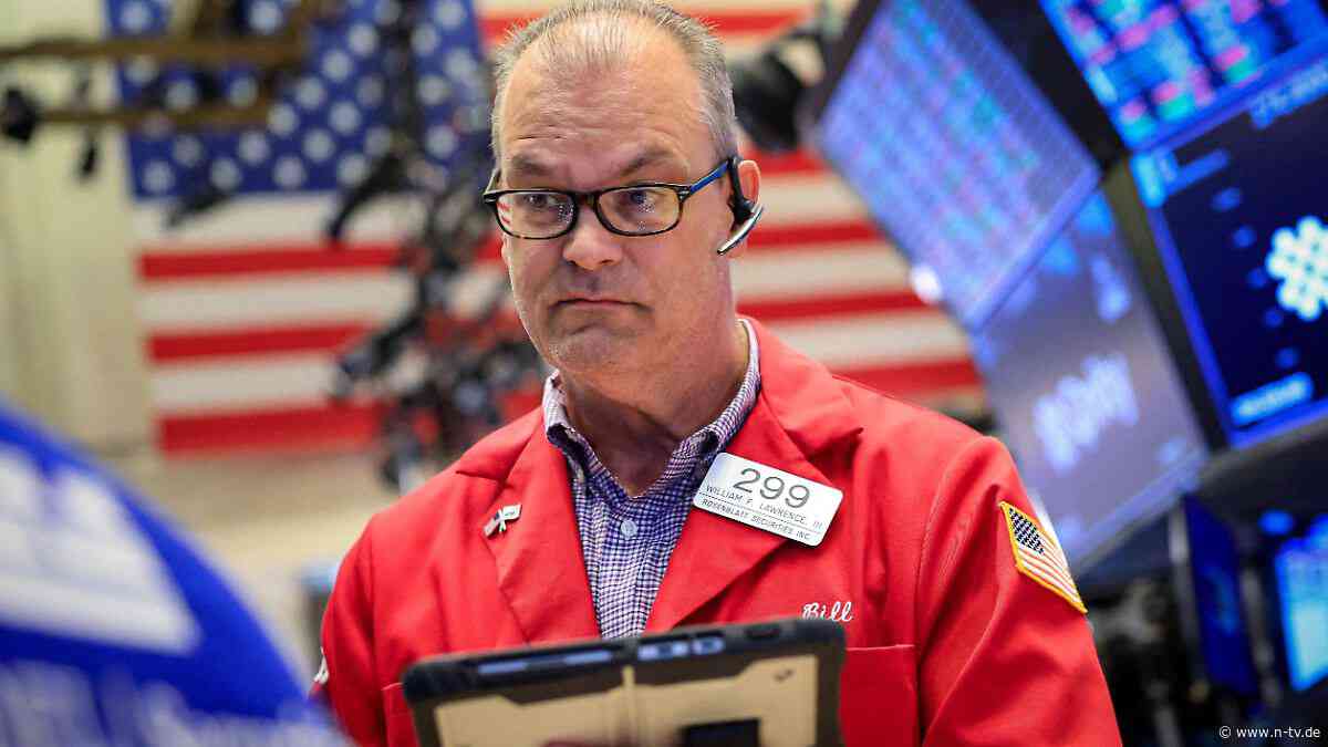 Börsenlieblinge unter Druck: Zinssorgen und KI-Zweifel ziehen Wall Street nach unten