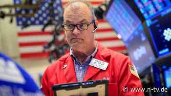 Börsenlieblinge unter Druck: Zinssorgen und KI-Zweifel ziehen Wall Street nach unten
