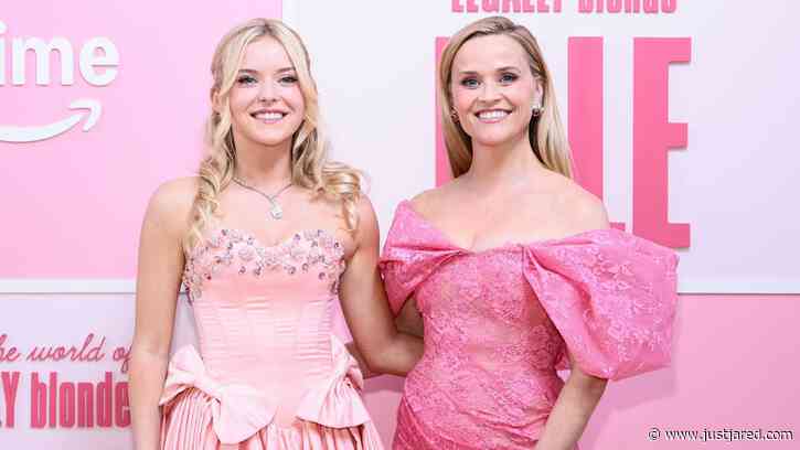 Reese Witherspoon & Lexi Minetree Twin in Pink for ‘Elle’ Series Premiere in NYC!