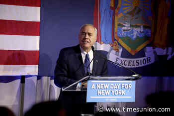 DiNapoli declared early winner in Democratic primary