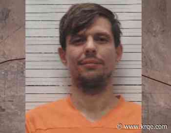 Driver accused of wrong-way fatal DWI crash in New Mexico to stay in jail