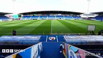 Chesterfield sign Sutton defender Eccleston