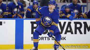 Blackhawks trade 4th overall pick to Sabres for D Bowen Byram
