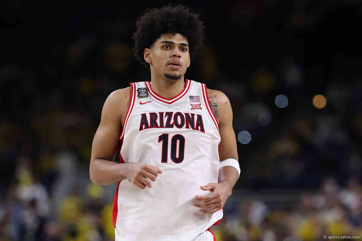 NBA Draft: Suns trade up to select Arizona star Koa Peat at No. 30 in deal with Mavericks, Knicks