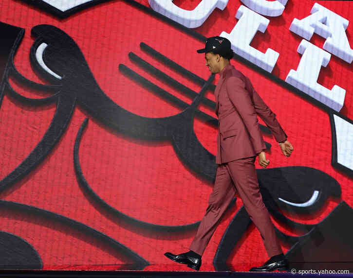 Texas basketball’s Dailyn Swain drafted 15th overall by the Chicago Bulls