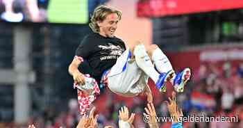 Modric wordt gejonast en Bellingham hoeft beker niet: dit gebeurde op het WK terwijl jij sliep