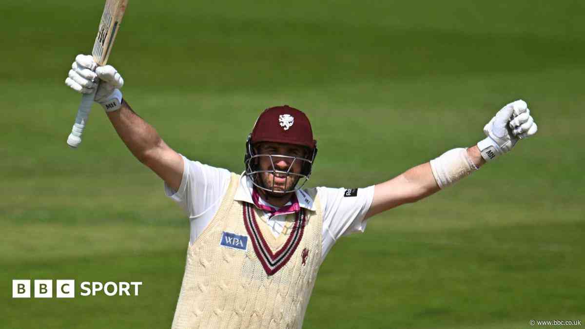 Somerset held to draw by Bears after Overton hundred